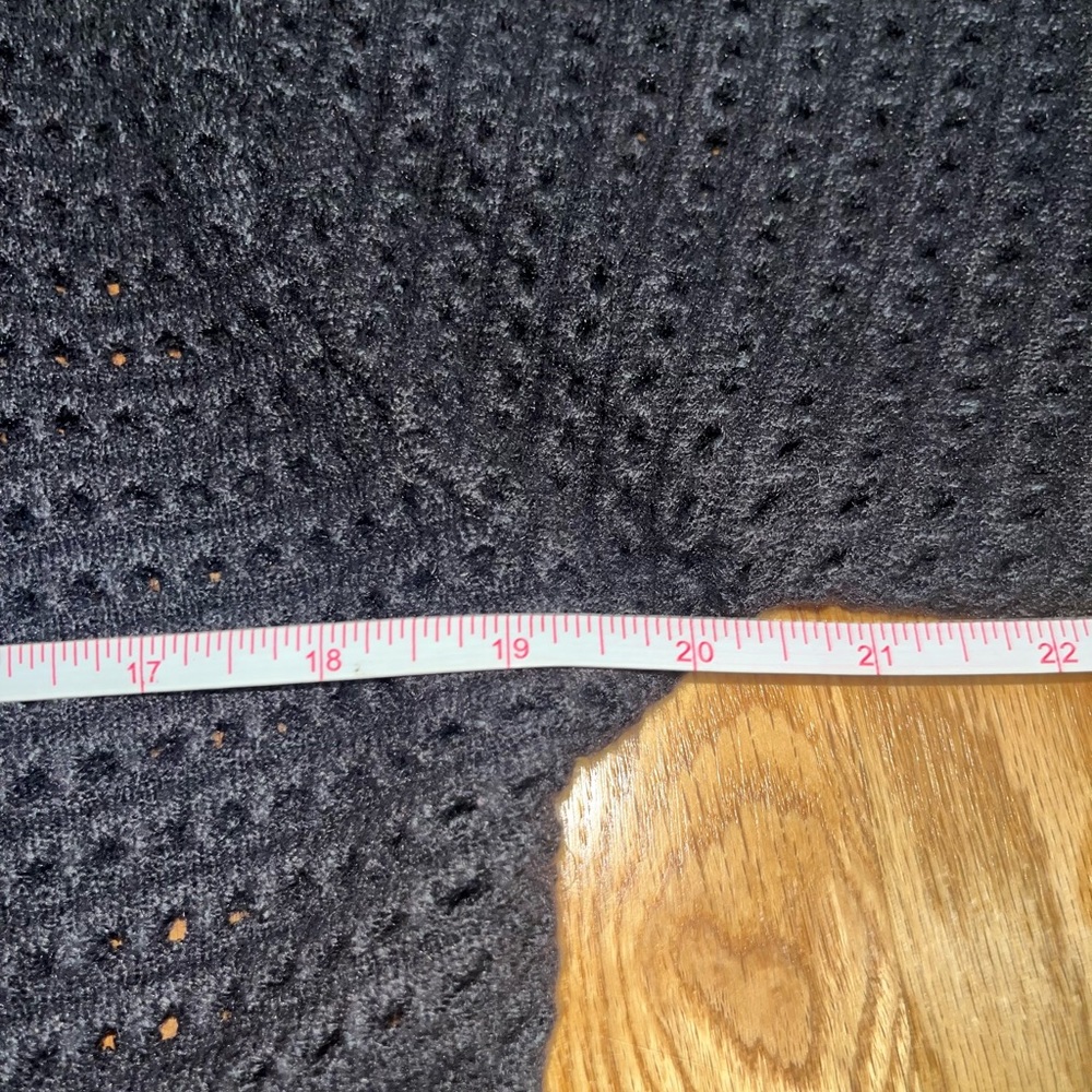 Akemi + Kin Cardigan - Picture 4 of 6